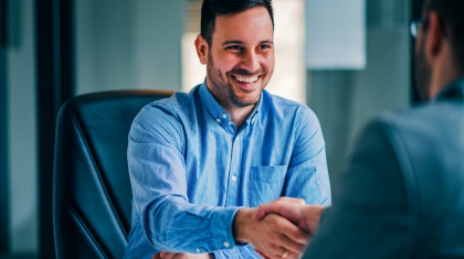 QUAL A DIFERENÇA ENTRE FIDELIDADE E LEALDADE DO CLIENTE?